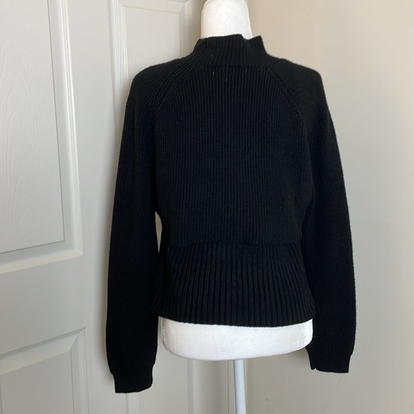 NWT: Anthropologie: Turtleneck Cut-out Shrug Set - Picture 3 of 9